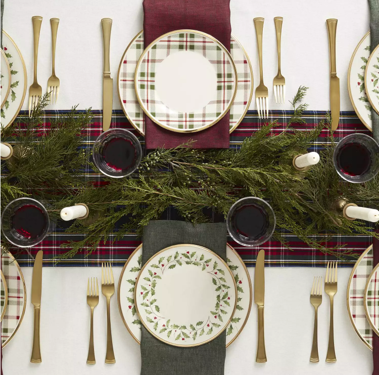 Lenox Holiday 12-Piece Plate & Bowl Set